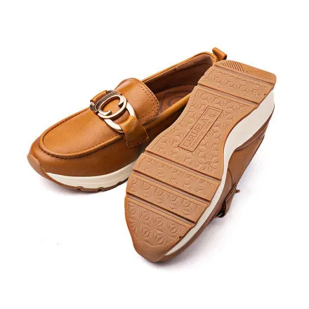 Carmela - 161822 Camel Loafer