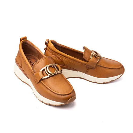 Carmela - 161822 Camel Loafer