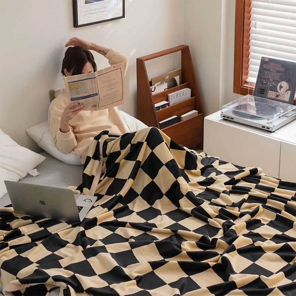 Contrasting Checkerboard Multi-Purpose Flannel Blanket