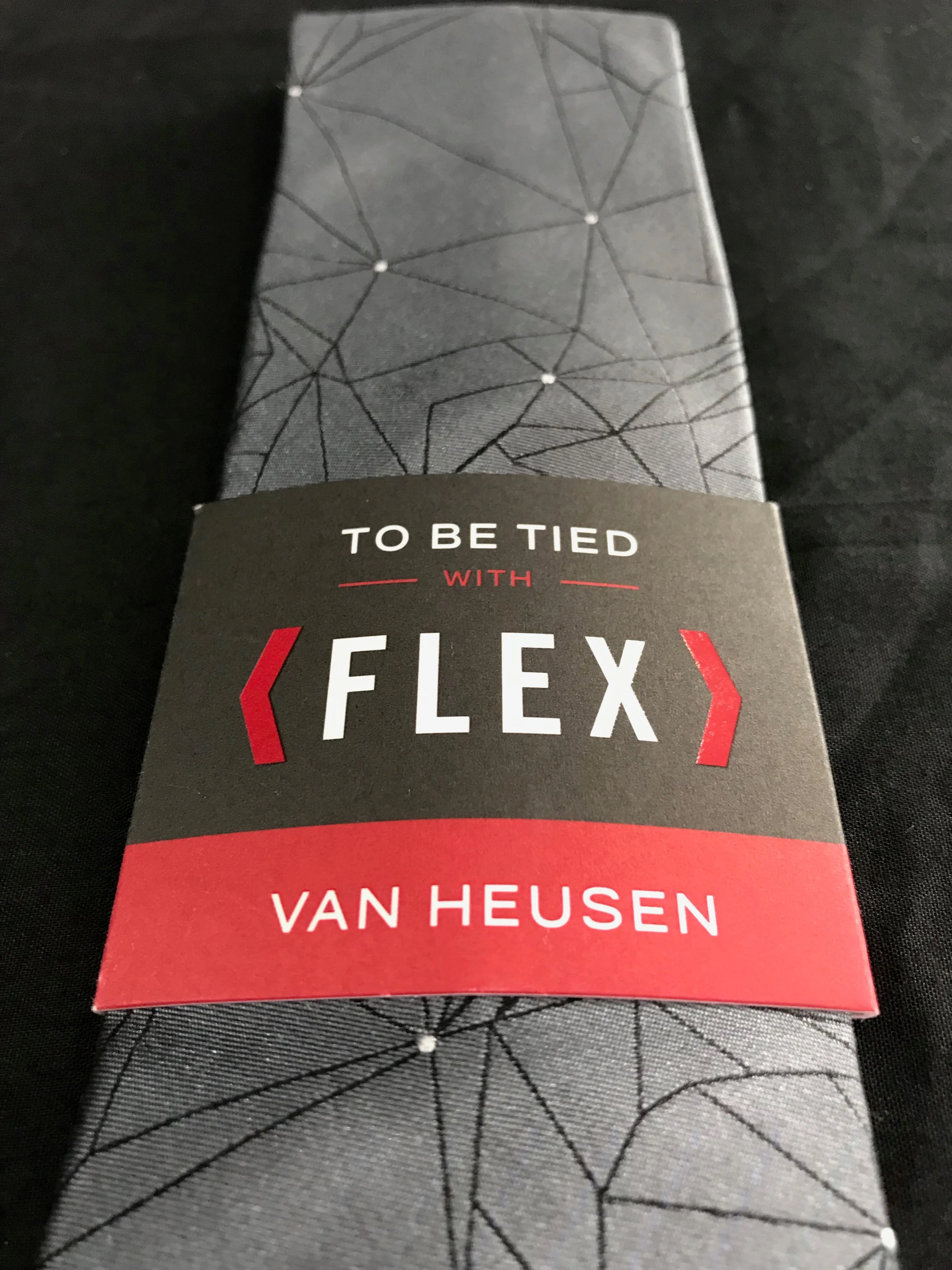 Van Heusen Mens Tie Silver Grey with Linear Pattern