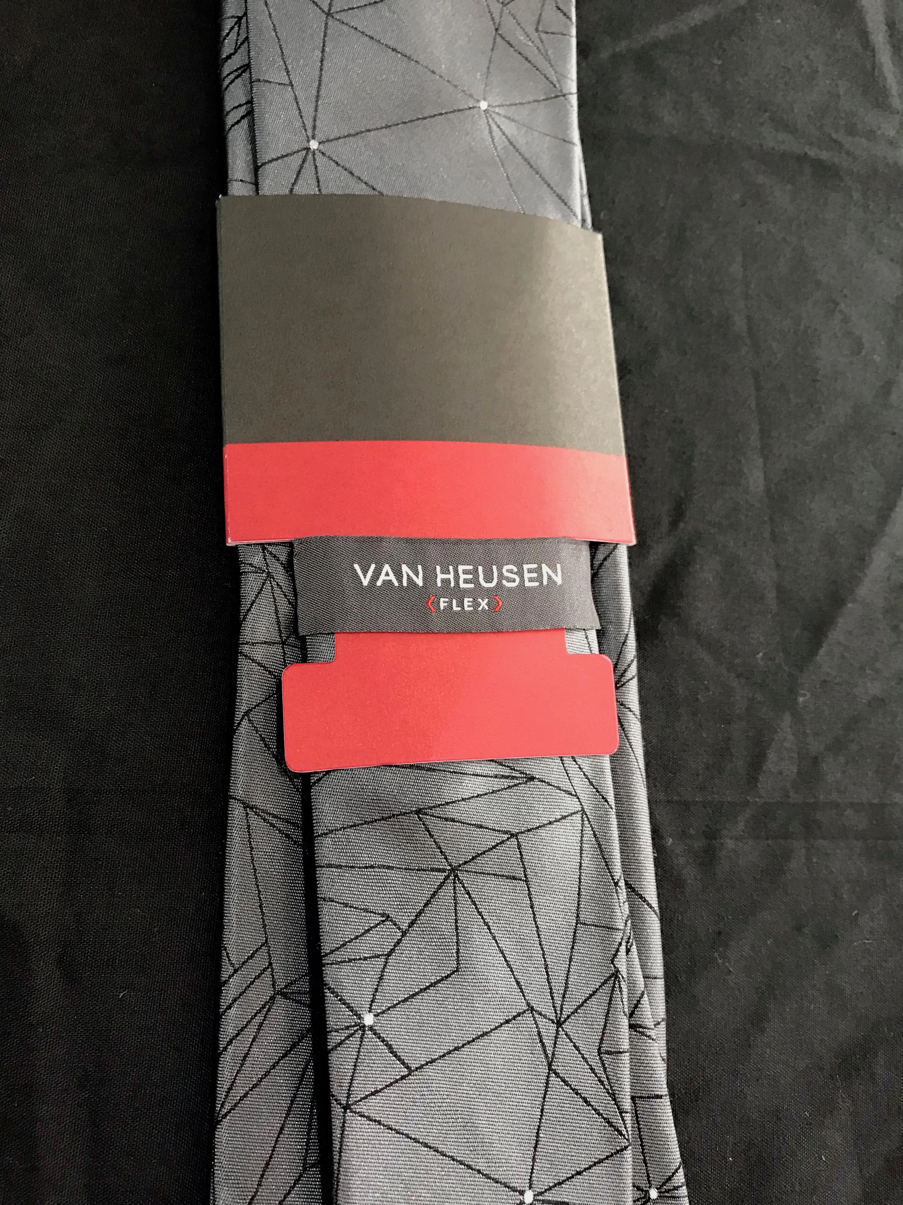 Van Heusen Mens Tie Silver Grey with Linear Pattern