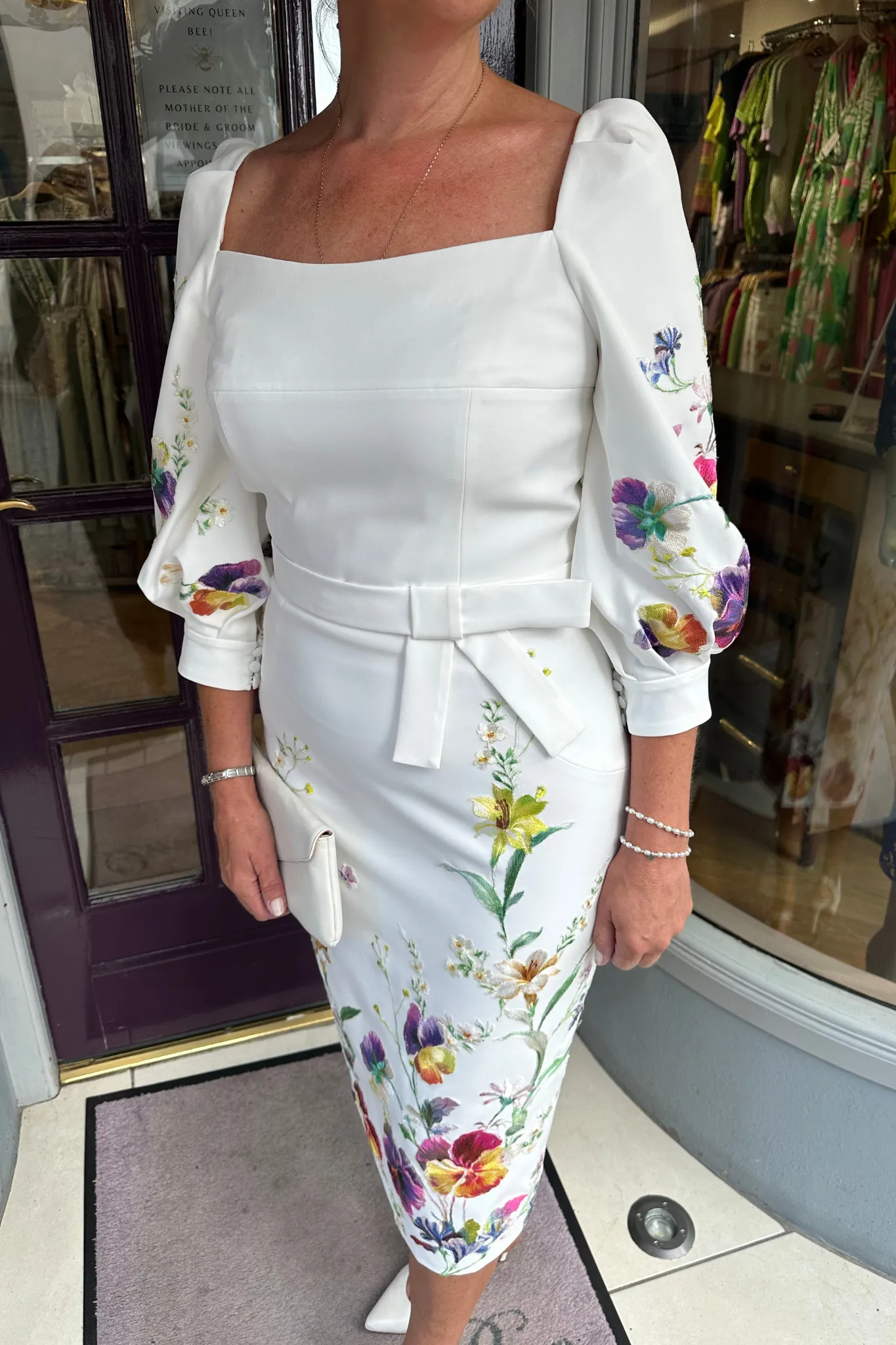 Elegant Veni Infantino Ivory Floral Dress 992118 with Delicate Detailing