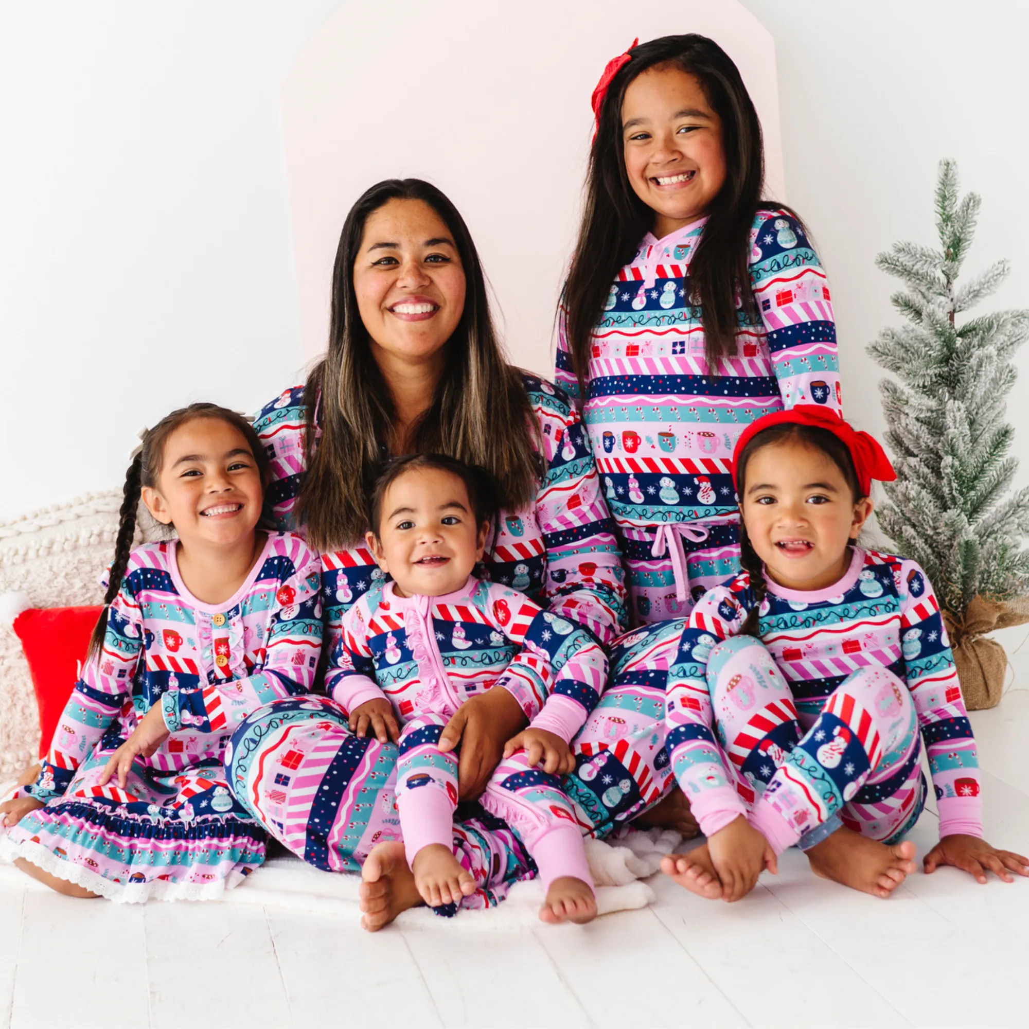 Whimsical Winters Mama Luxe Lounge Set