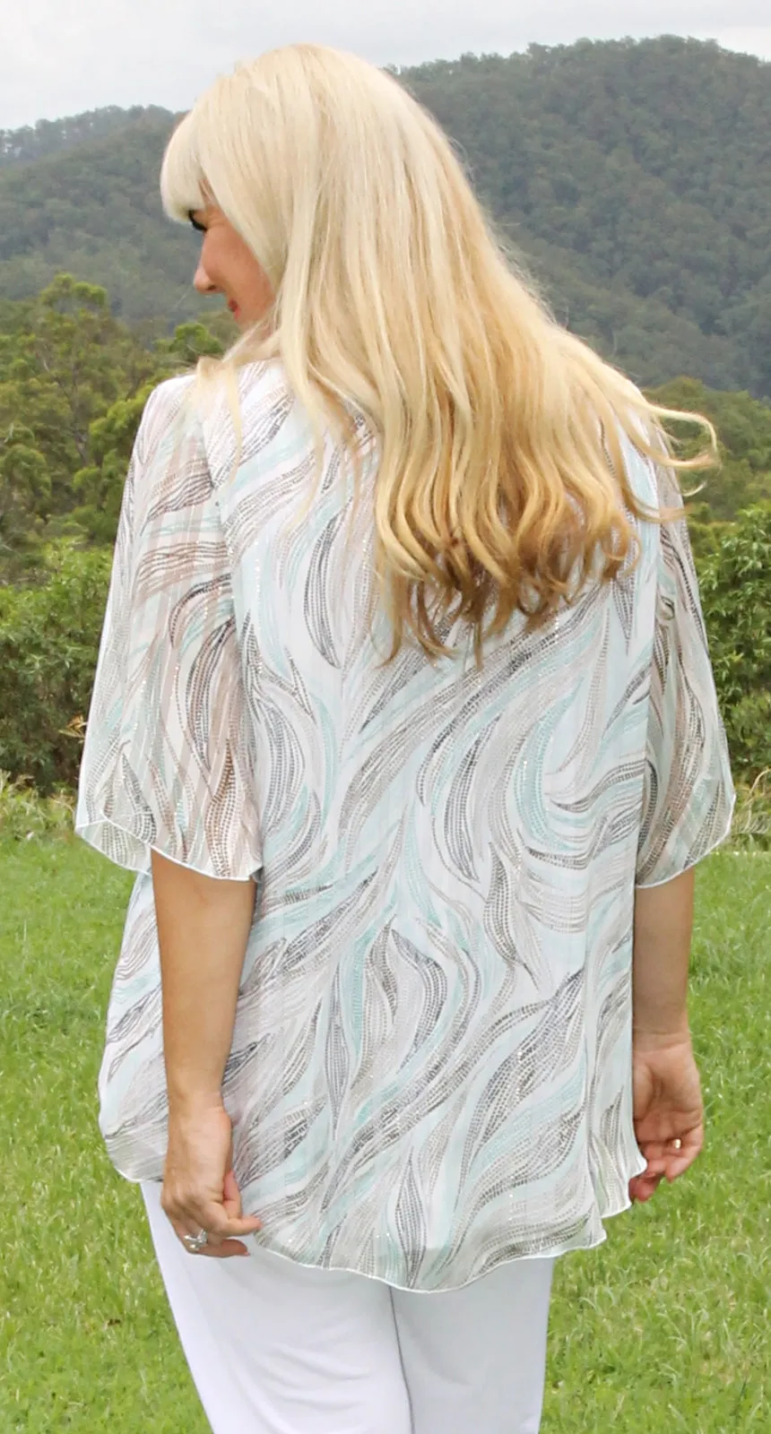 Wonderful Waterfall Front Top  White|Mint